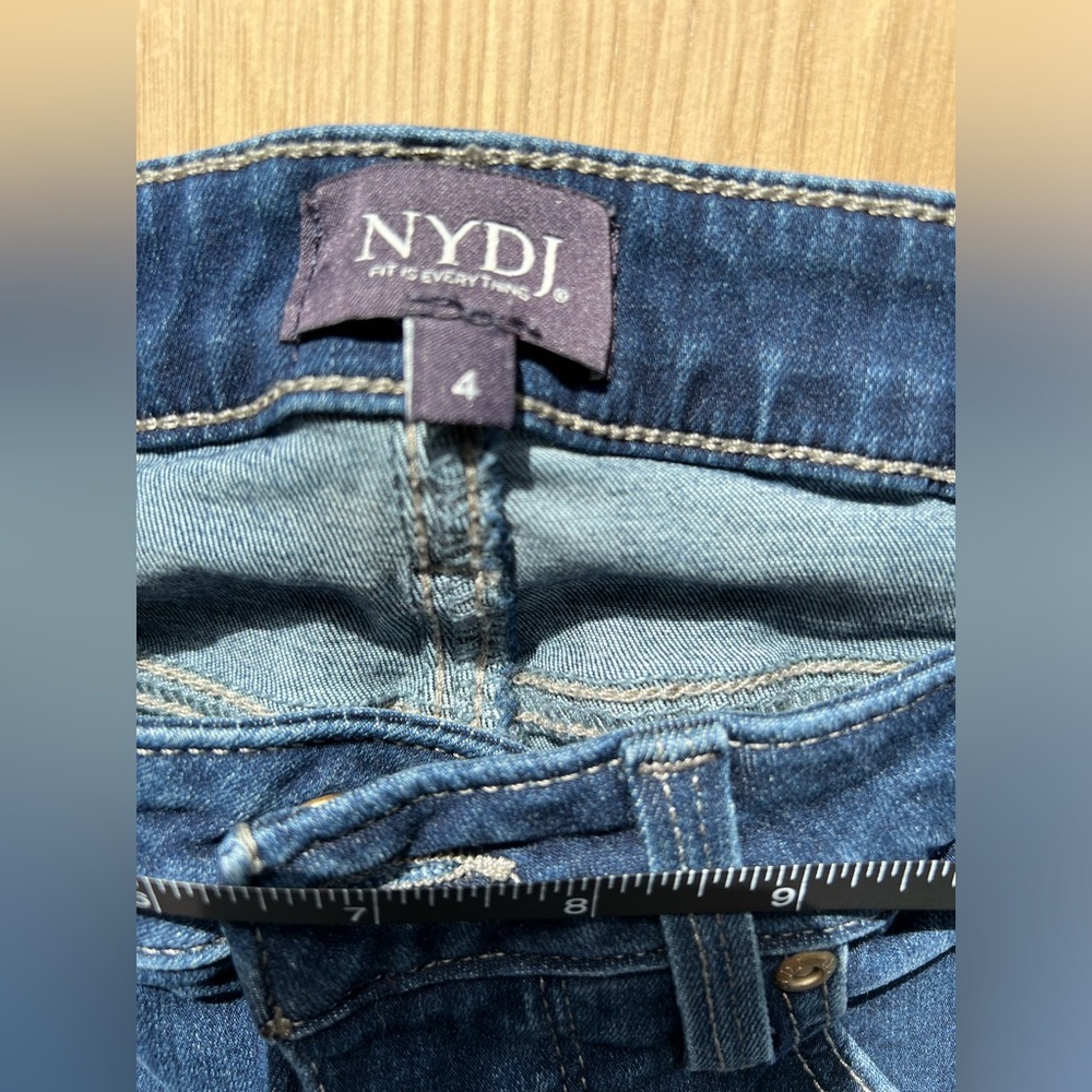 NYDJ women’s jeans - Picture 2 of 3